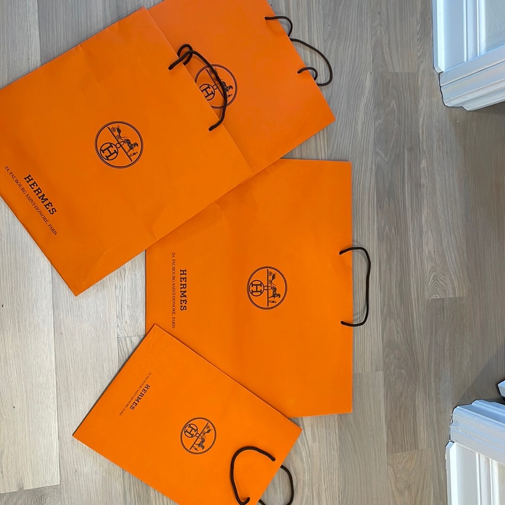 Auth. Set/ 4 Hermes shopping bags asst Sizes